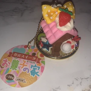 Nyckelring från japan - Extremt gullig nyckelring som jag vann i japan för ett antaa år sedan. Lappen är intakt och den är i helt nyskick