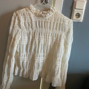 Topp - Bra skick från nelly storlek M. Superfin. 120 inklusive frakt ❣️ 