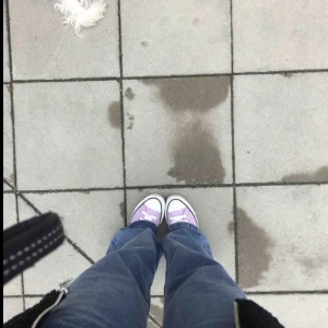 rosa/lila converse - säljer nu dessa jättesöta converse i storlek 37 då de inte kommer till användning längre ❤️