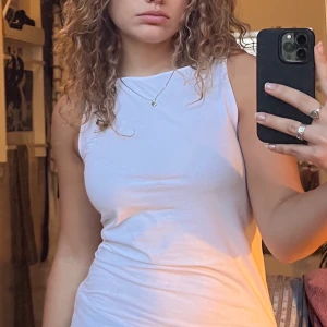 Arket topp - Denna superfina trendiga topp ifrån arket!