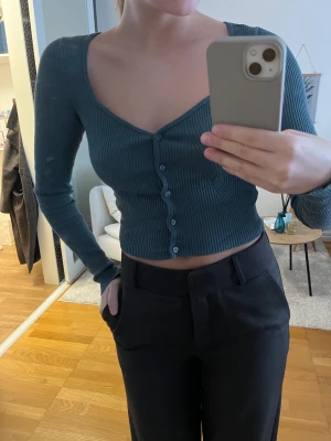 Topp - Topp från hm, köparen står för frakten 