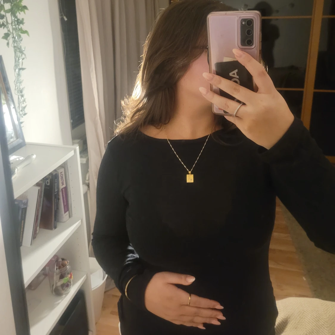 Långärmad tröja med boat neckline