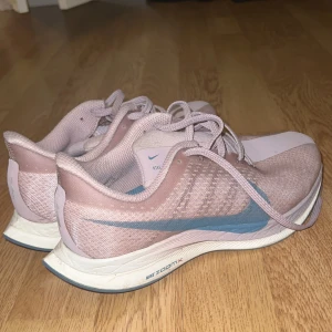 Nike - Använda några gånger!♡