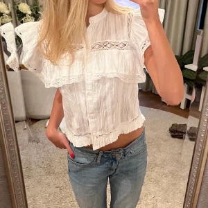 Zara blus  - Vit blus från zara i storlek s⭐️ 