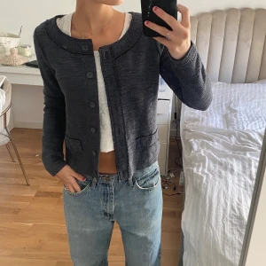 Kofta - Säljer denn jätte fina koftan💕