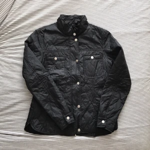  - Jacka från KappAhl. Som ny, perfekt till våren! 