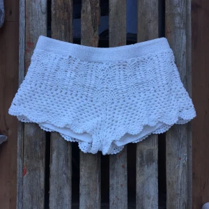  - Söta virkade shorts från hm