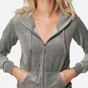 Gråa tröja - En grå huvtröjor från Cubus, knappt använd & i gott skick. Passar storlek xs till m. Köparen står för frakt