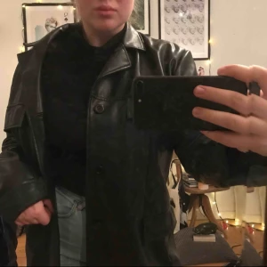  - Såsåså fin läderjacka, köpt vintage men aldrig använd av mig. Köpare står för frakt