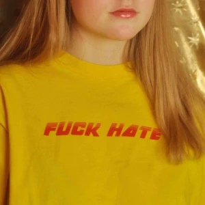  - Helt perfekt. Nästan oanvänd. Large fit. 50kr i frakt!