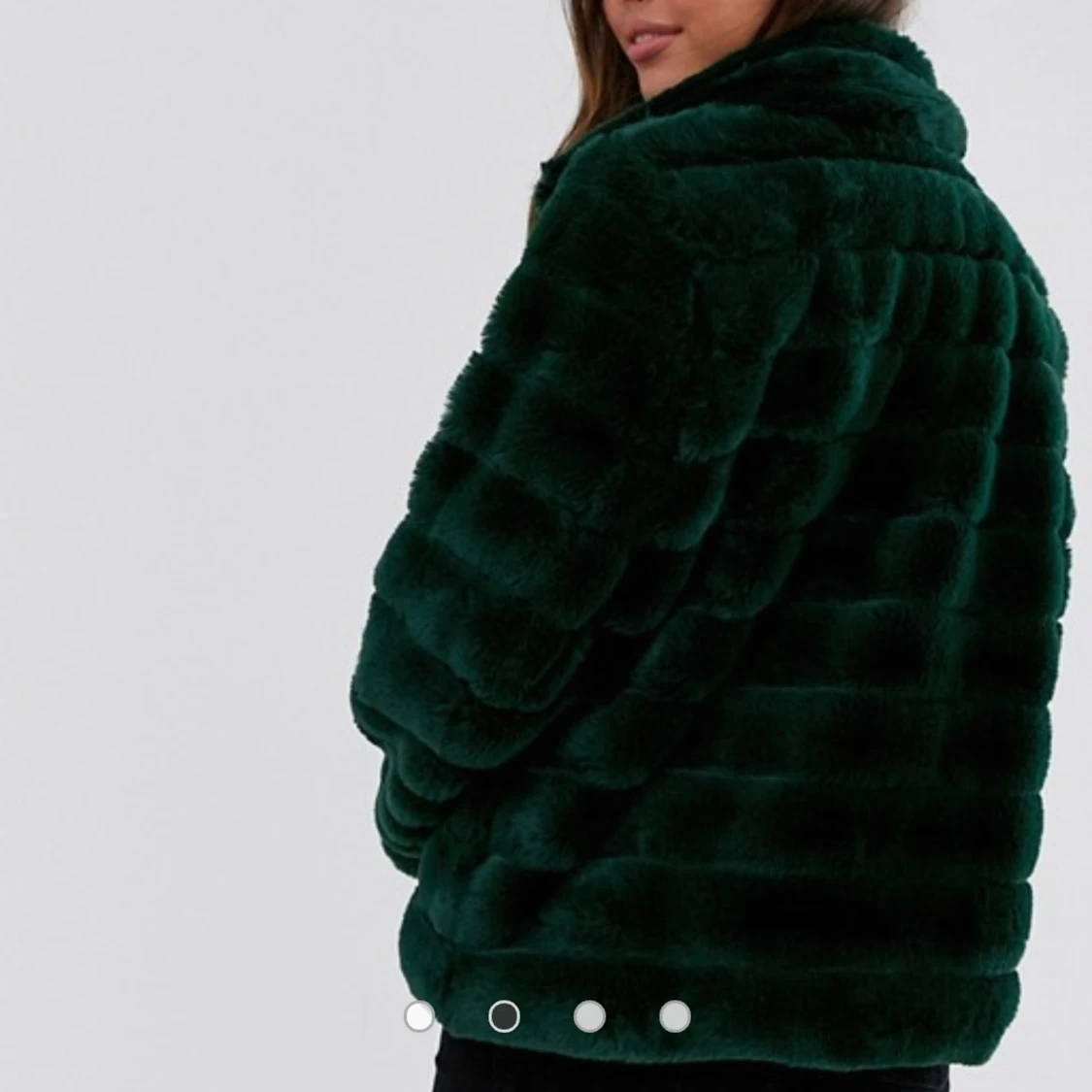 Mörkgrön jacka i fuskpäls - 90