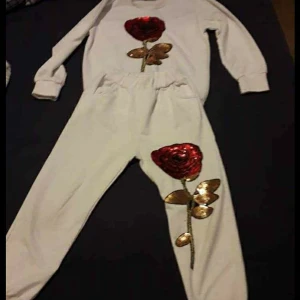 Storlek 120/122 - Bra skick 