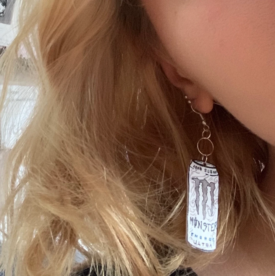 Monster Zero Ultra örhängen  - 90