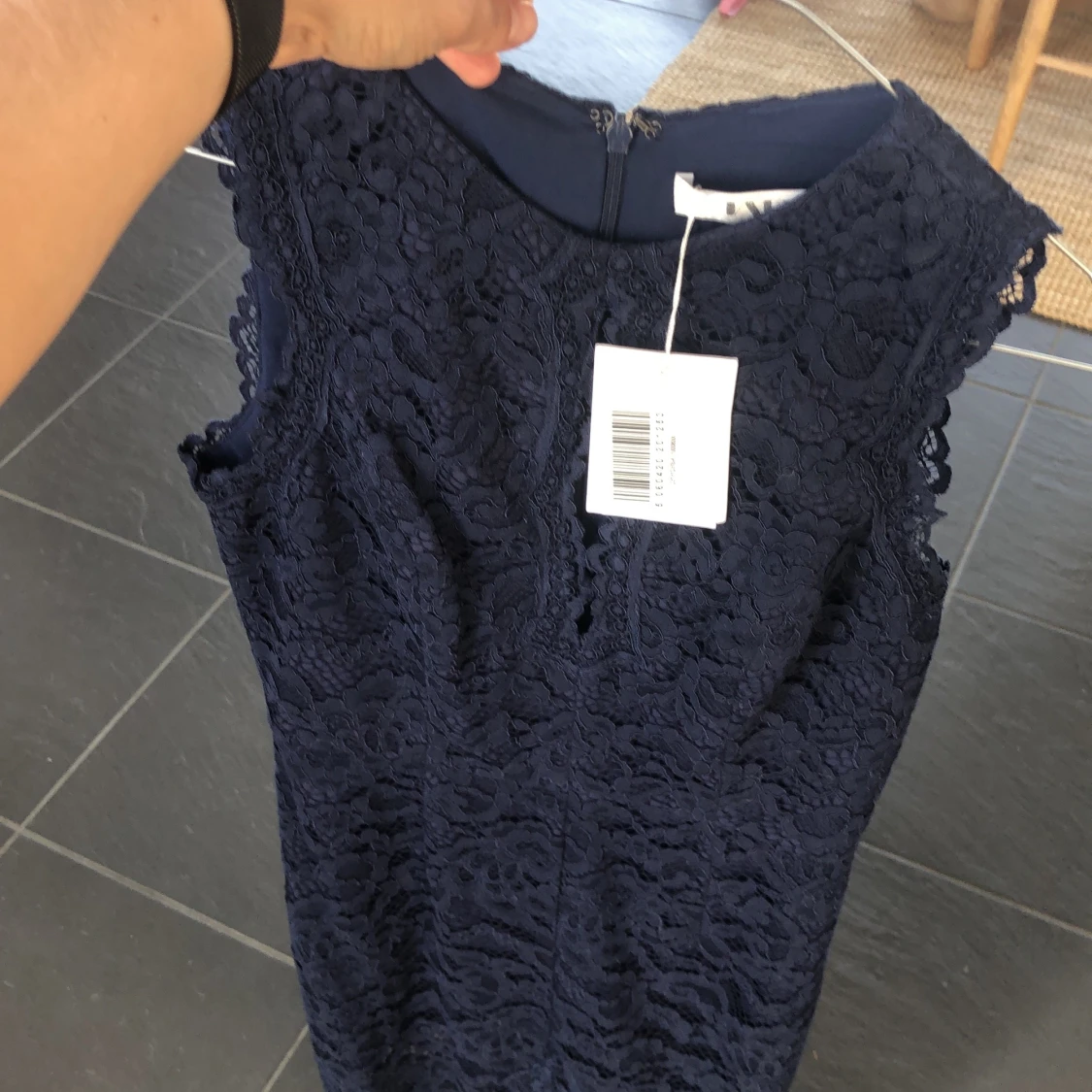 Jarlo Långklänning (ny!) oanvänd  - 90