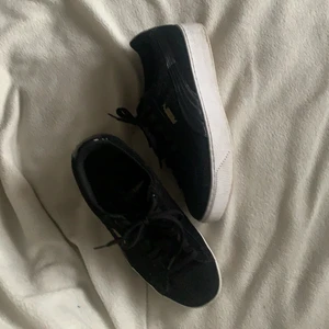 Svarta puma skor - Svarta puma skor. Nästan oanvända. 