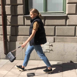  - Superfin dunväst från Peak Performance. Fraktar eller möter upp 😃