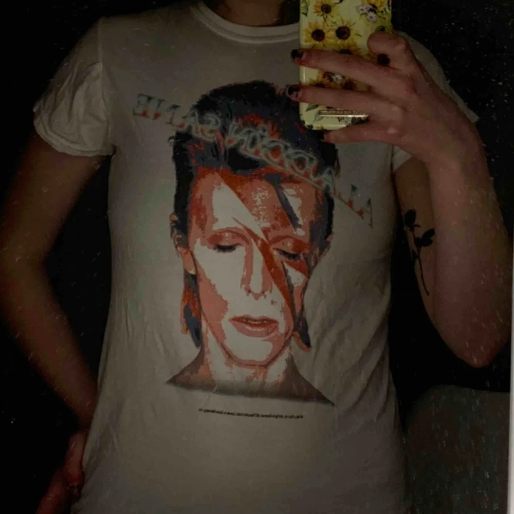 En David Bowie t-shirt. Frakt tillkommer 📦. T-shirts.