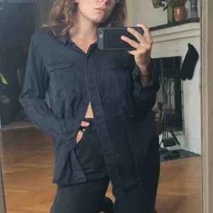  - fin skjorta från zara, underbart tungt tyg 