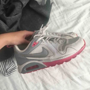 - Nike air max i storlek 38,5