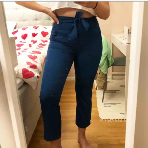  - Siden-aktiga byxor som sitter som en smäck! 