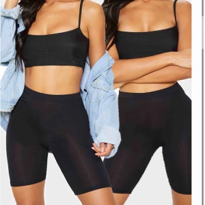  - Helt nya cyckelbyxor från prettylittlething😋 fel storlek så säljer därför. Storlek 8 vilket motsvarar ungefär S men skulle säga att dem passar en M oxå. 