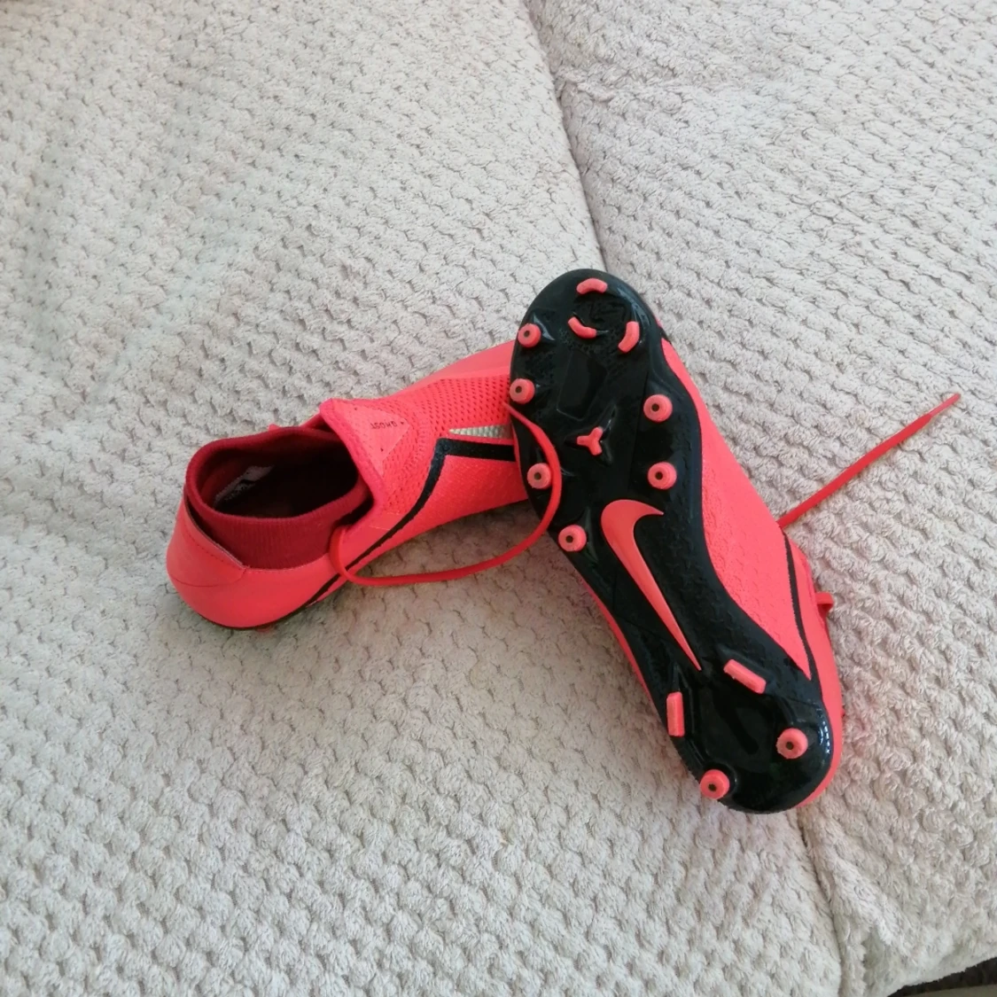 Nike fotbollsskor storlek 40 - 91