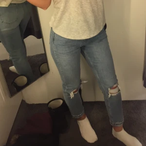 Jeans - Mycket bra skick. Storlek 38. Frakt ingår i priset.
