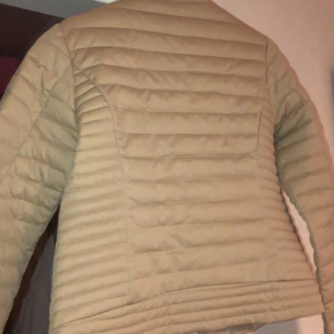 Beige jacka, amisu  - 90