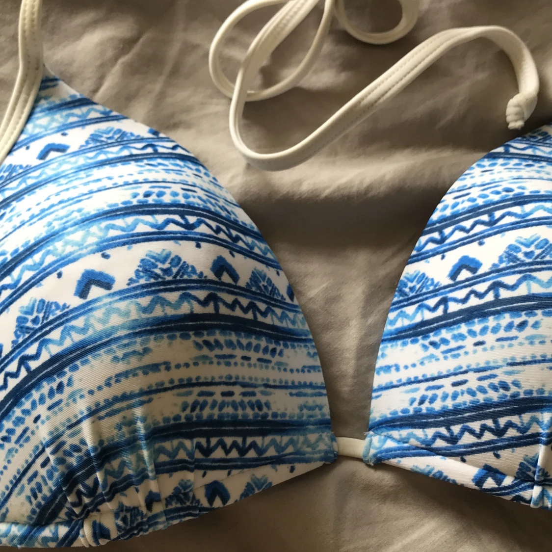 Bikini med fint mönster - 91