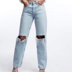Tänkte kolla intresset på dessa Gina jeans som är slutsålda på hemsidan. Strl 36. Använda 1 gång. Budgivning om många är intresserade (högsta bud än så länge: 900kr + frakt) 