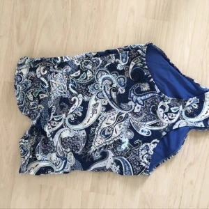  - Baddräkt från Lindex, använd en gång. 