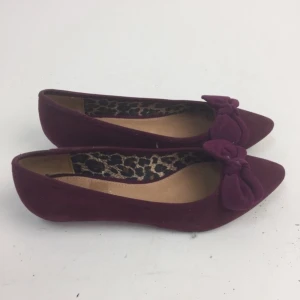  - Tiamo, Ballerinaskor,  Strl: 37,  Färg: Lila,  Skick: Normalt 