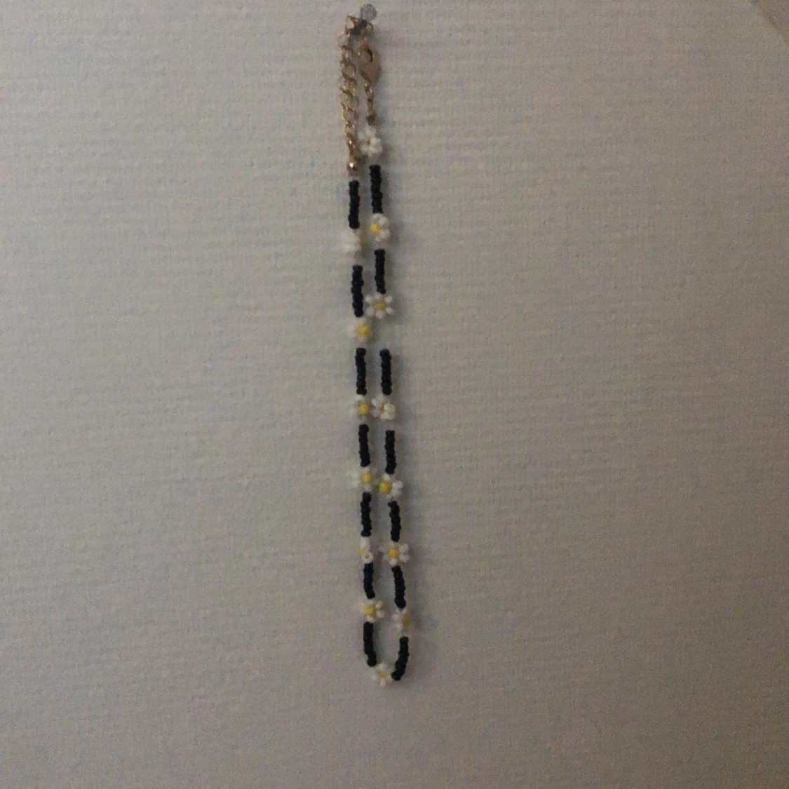 Blommigt halsband - 91