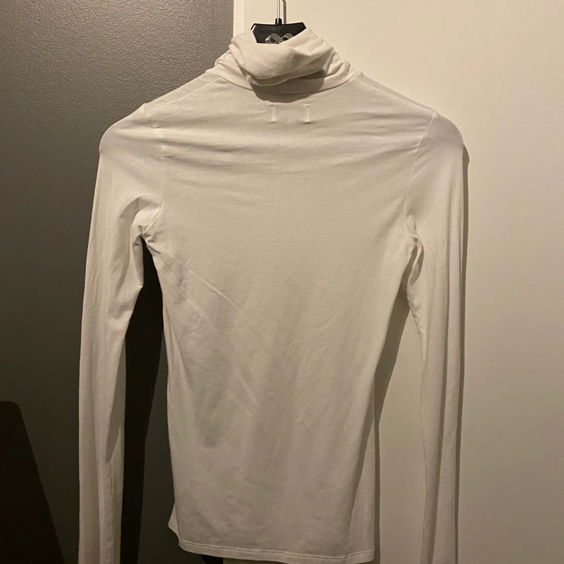 Vit polotröja  - 90