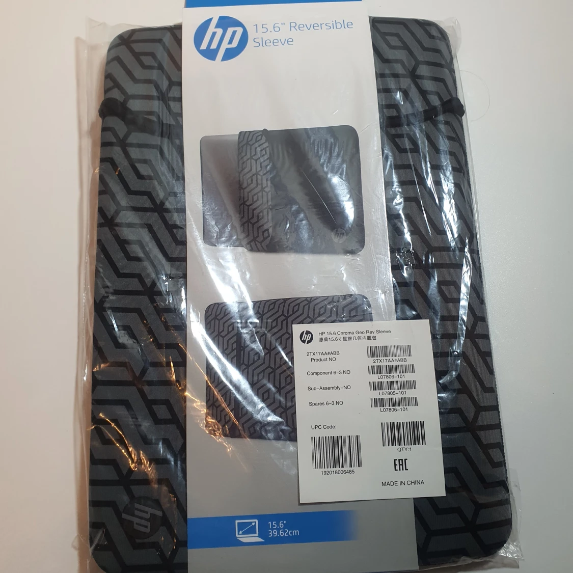 HP 15.6" Reversible sleeve grå geometrisk - 90