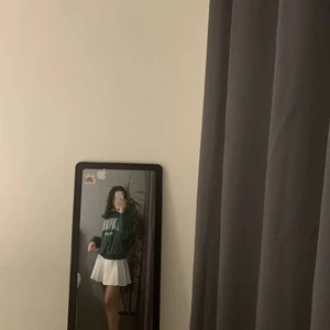 Vintage sweatshirt  - Säljer min as snygga vintage swetshirt som är jätte inne just nu. Passar till mycket. 💕