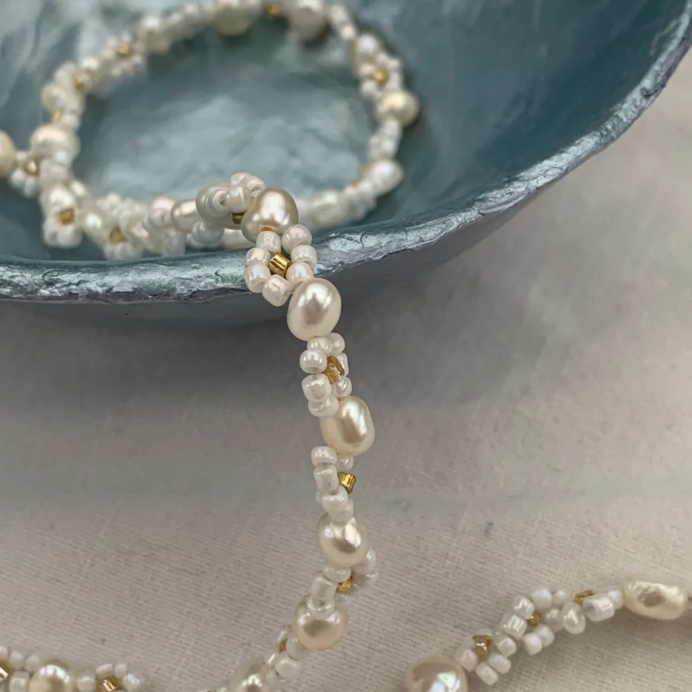 Kolla in mer på @aliceruthjewelry på Instagram!          Gör dessa på beställning för 199kr styck!. Accessoarer.
