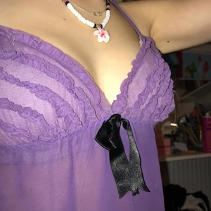 Linne/klänning - Jättejättefint linne! Så himla snyggt till bootcut jeans!!!💓😼