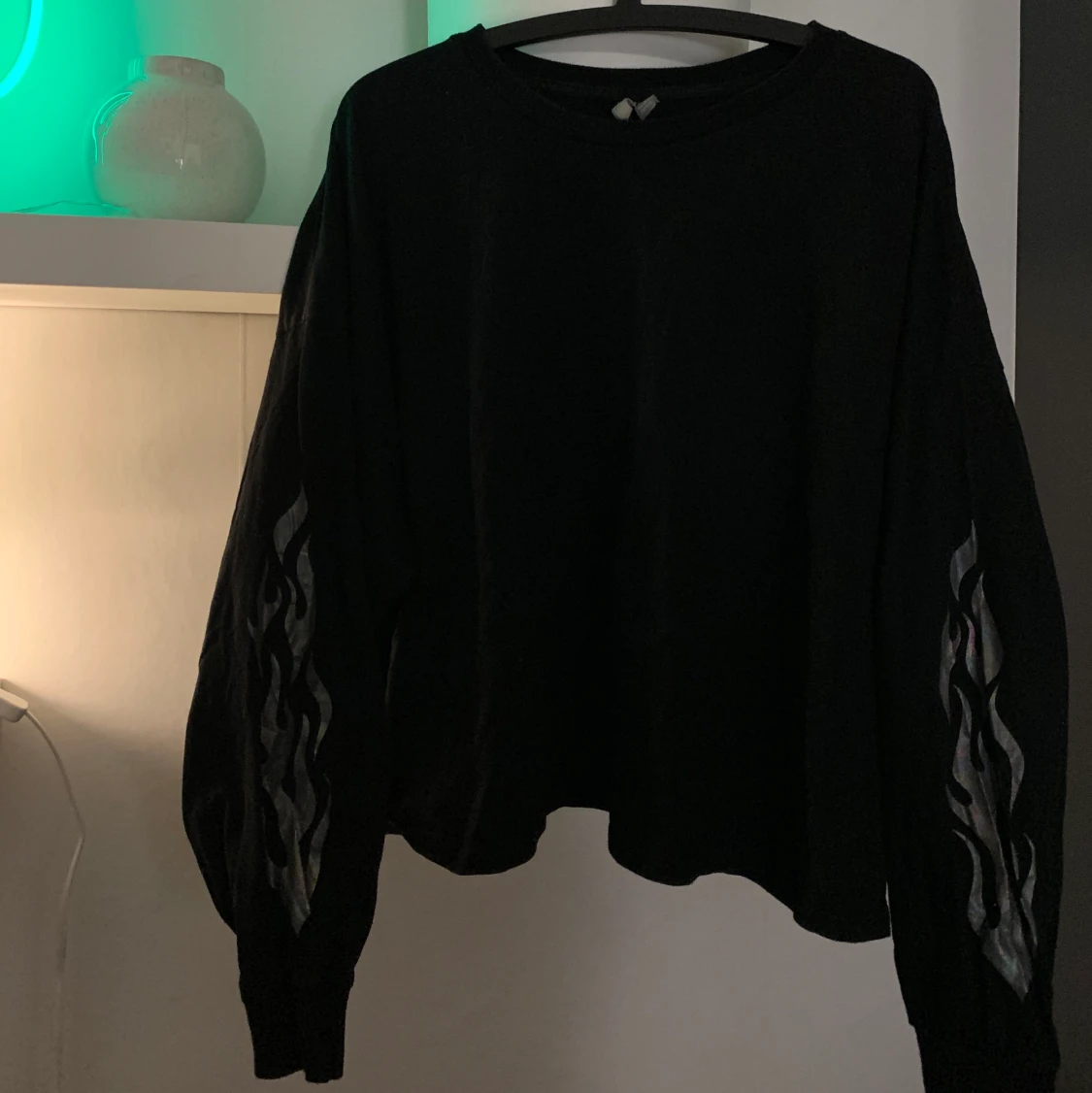 kortröja med metallicflames - 90