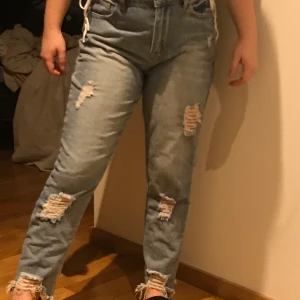 Jeans boohoo  - Sköna blåa jeans. 