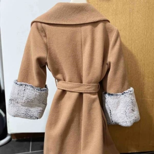  - skriv dm vid intresse 