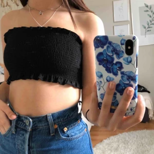  - En söt topp den gina tricot, frakt inräknat