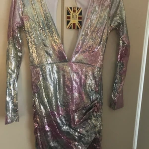 Ny festklänning paljett - Super snygg festklänning. 