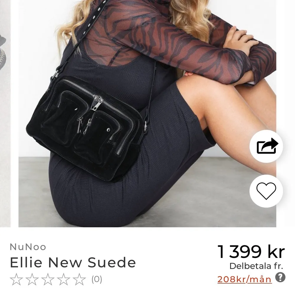 ”Ellie new suede” väska från NuNoo! Köpt för 1400kr på Nelly och är i väldigt bra skick:)) Ena axelbandet är avtagbart. Kan sänka pris vid snabb affär😍. Väskor.
