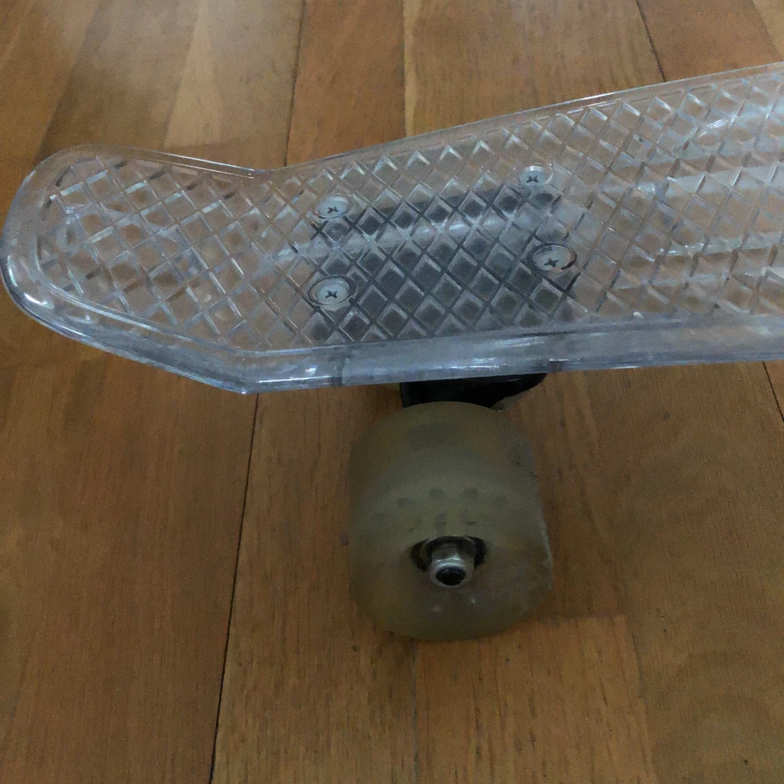 Pennyboard genomskinlig - 91