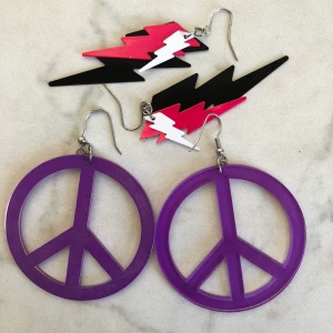 Örhängen  - Vintage örhängen, kan mötas upp i Göteborg området, annars kan vi diskutera frakt<33