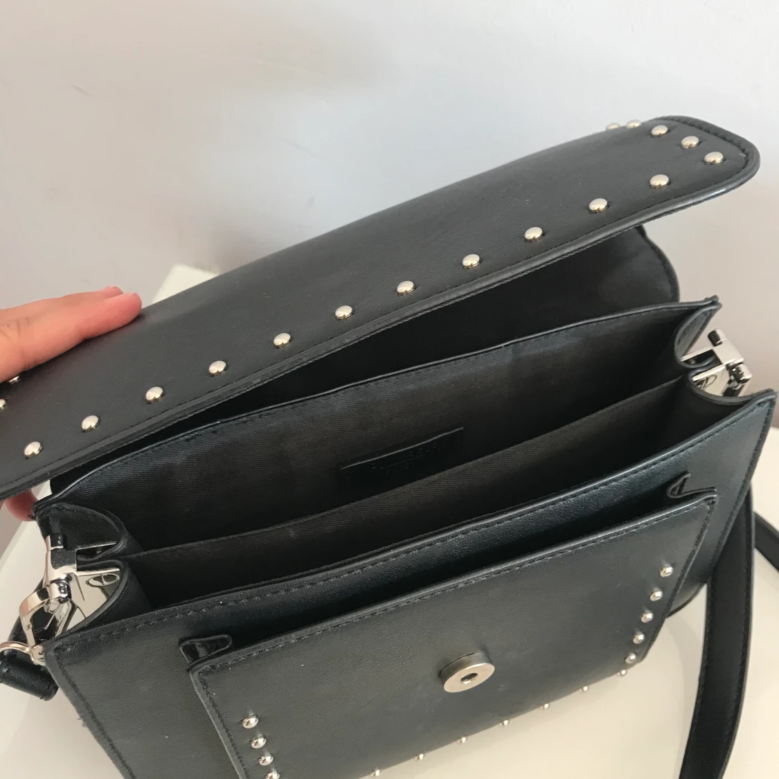 Svart handväska - 91
