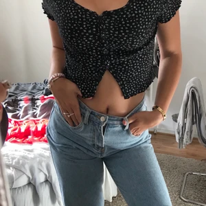 Topp - Söt topp som passar till alla tillfällen 💫