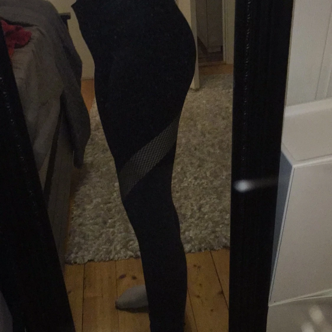 Tränings byxor stl M - 90