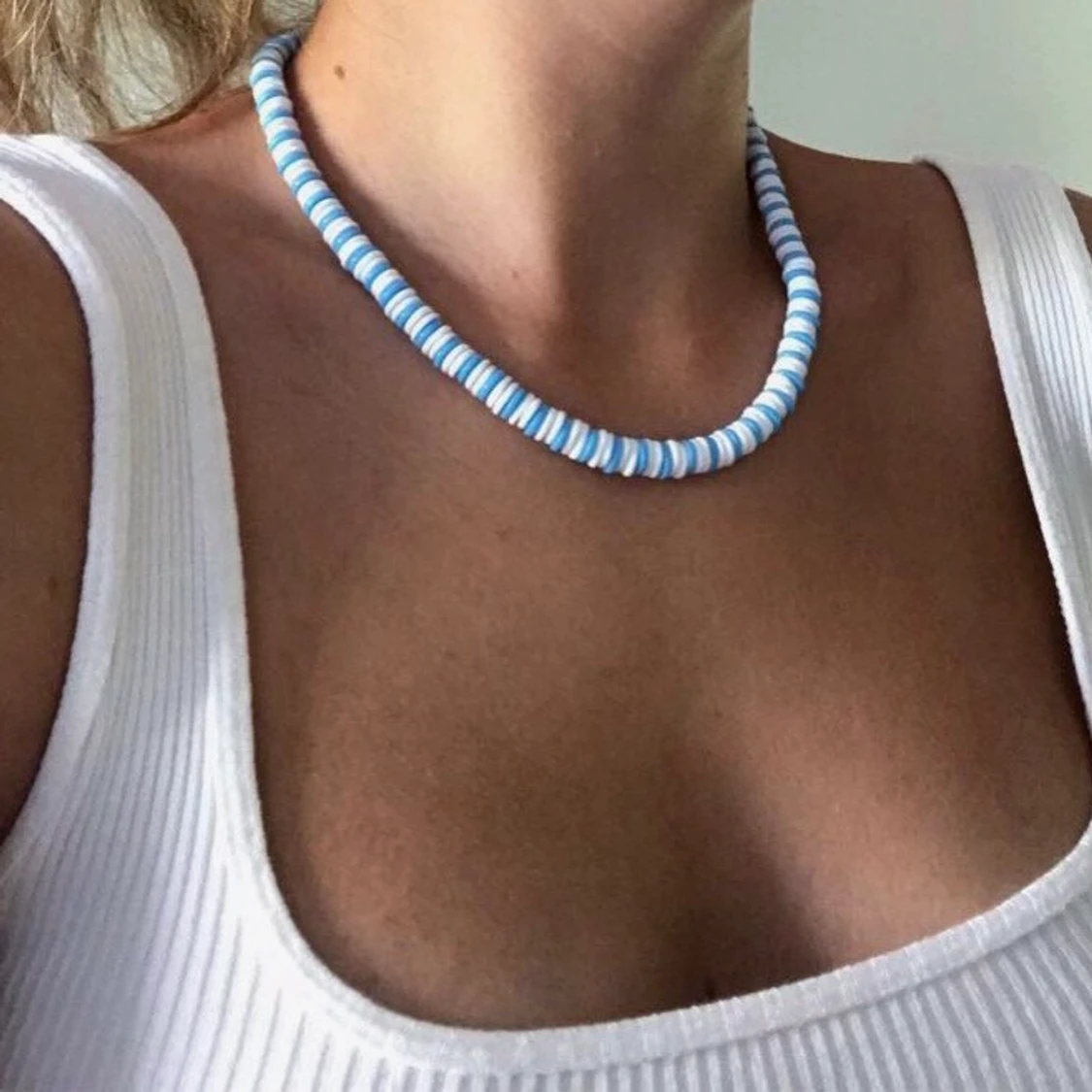 Handgjorda halsband💗💙💚